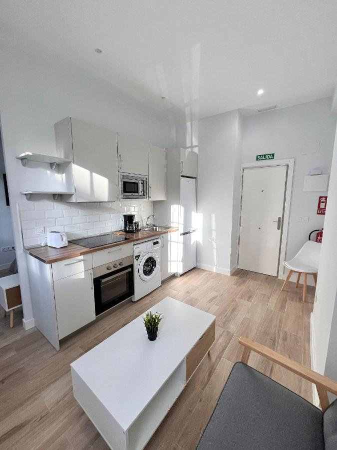 Lofts Ifema Apartment Madrid Luaran gambar