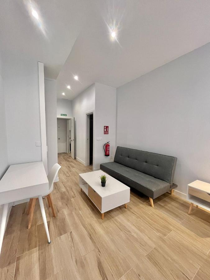 Lofts Ifema Apartment Madrid Luaran gambar